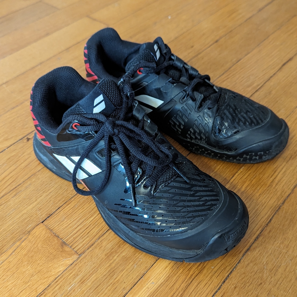 Tennis Shoes - Sneakers - Babolot - Size 6